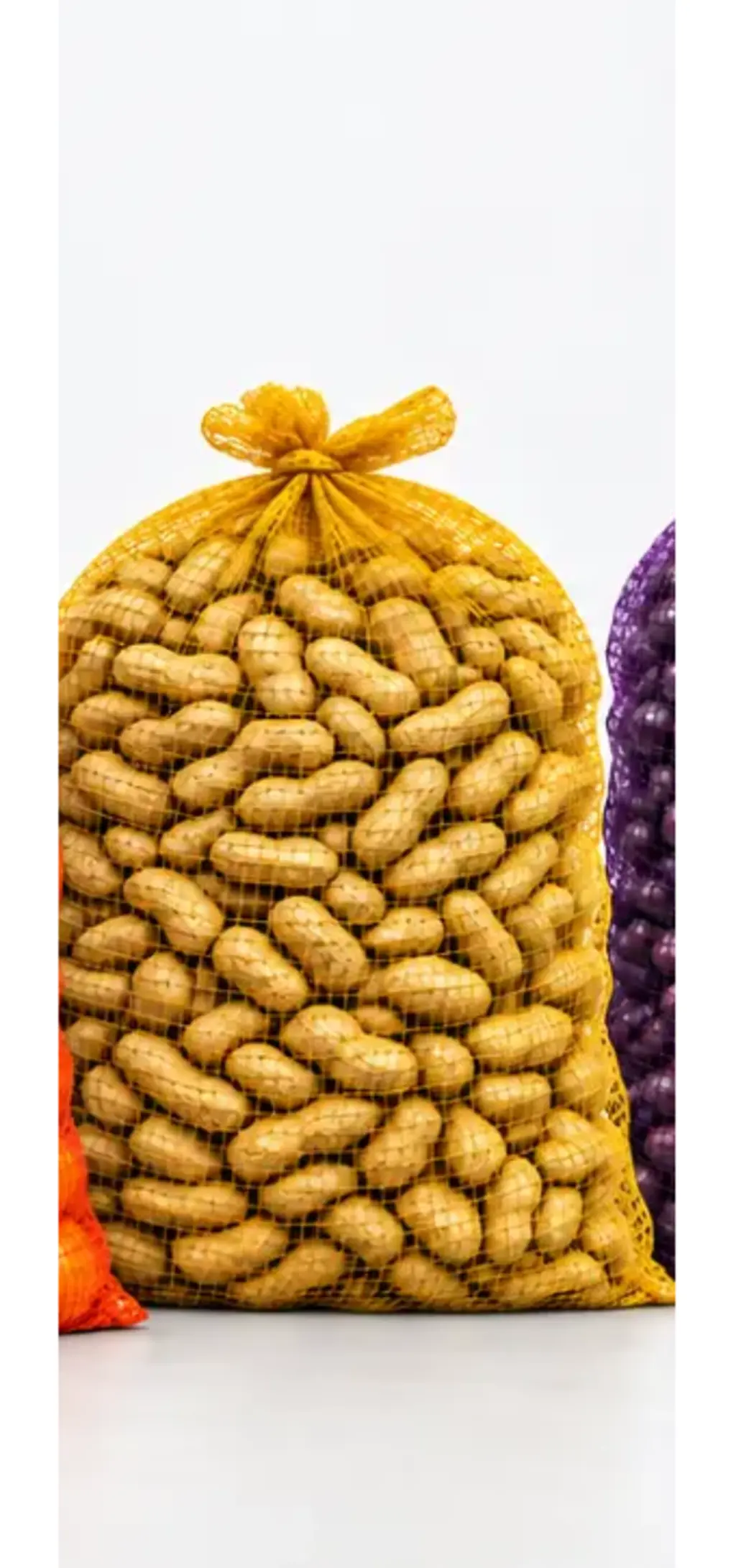 Bolsa de malla Raschel amarilla con maní con cáscara